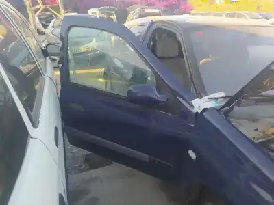 Автозапчастина б/у передні праві двері для renault clio ii fase ii (b/cb0) df7g7 посилання на oem iam 
