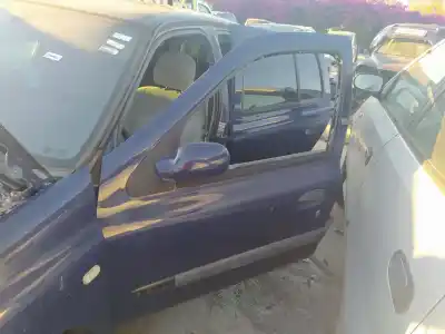 Автозапчастина б/у передні ліві двері для renault clio ii fase ii (b/cb0) df7g7 посилання на oem iam 