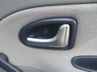Автозапчастина б/у внутрішня задня права ручка для renault clio ii fase ii (b/cb0) df7g7 посилання на oem iam 