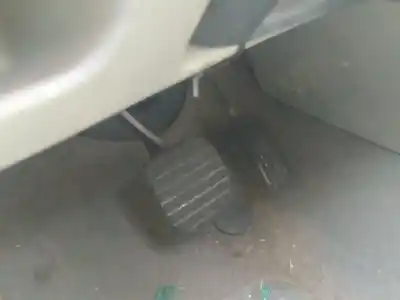 Автозапчастина б/у педаль гальм для renault clio ii fase ii (b/cb0) df7g7 посилання на oem iam 