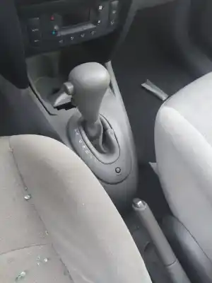 Автозапчасти б/у коробка передач за RENAULT CLIO II FASE II (B/CB0) DF7G7 ссылки OEM IAM   