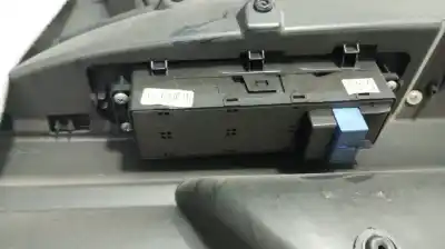 Автозапчастина б/у передні вікний вмикач для ssangyong actyon limited посилання на oem iam 202005299  