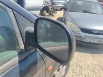 Автозапчастина б/у правий задний огляд для chrysler voyager iv (rg, rs) 2.8 crd посилання на oem iam   