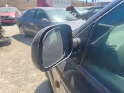 Автозапчастина б/у ліве дзеркало для CHRYSLER VOYAGER IV (RG, RS) 2.8 CRD Посилання на OEM IAM   