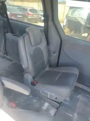 Автозапчастина б/у задній лівий ремін безпеки для chrysler voyager iv (rg, rs) 2.8 crd посилання на oem iam 