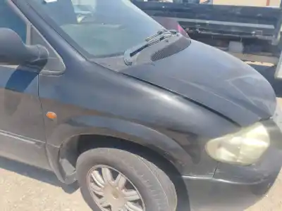 Автозапчастина б/у передне праве крило для chrysler voyager iv (rg, rs) 2.8 crd посилання на oem iam 