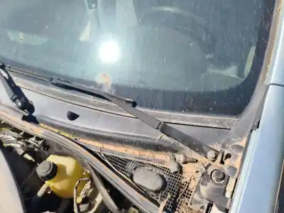 Автозапчастина б/у лівий передній ручок склоочисника для RENAULT KANGOO I (F/KC0) K9K704 Посилання на OEM IAM   
