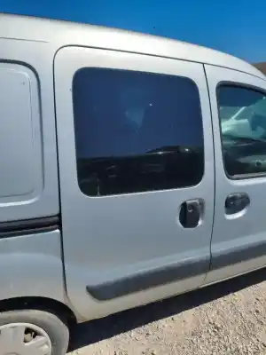 Автозапчастина б/у двері задні праві для renault kangoo i (f/kc0) k9k704 посилання на oem iam 