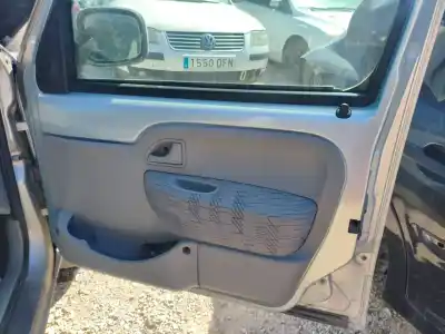 Автозапчастина б/у обработка передніх правіх дверей для RENAULT KANGOO I (F/KC0) K9K704 Посилання на OEM IAM   