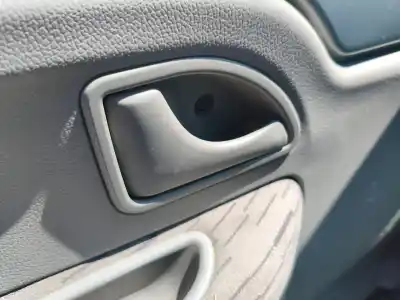 Автозапчастина б/у ліва передня внутрішня ручка для renault kangoo i (f/kc0) k9k704 посилання на oem iam 