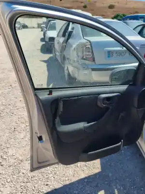 Автозапчастина б/у ліве передне вікно для OPEL CORSA C G-Z12XE Посилання на OEM IAM   