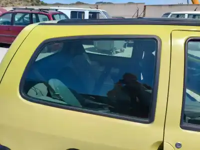 Автозапчасти б/у луна защита задняя справа за renault twingo i (c06) d7f ссылки oem iam 