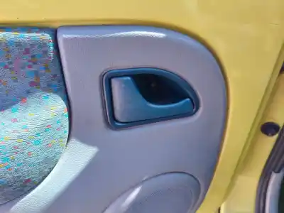 Автозапчасти б/у левая передняя внутренняя ручка за renault twingo i (c06) d7f ссылки oem iam 