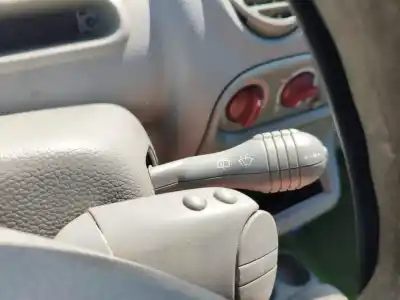Автозапчасти б/у многофункциональное управление за renault twingo i (c06) d7f ссылки oem iam   