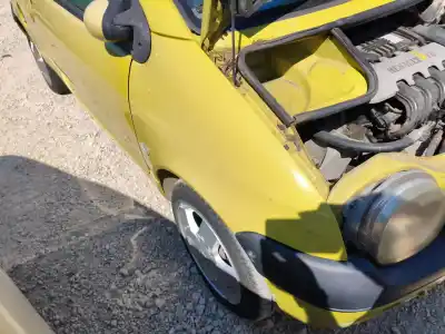 Автозапчасти б/у переднее правое крыло за renault twingo i (c06) d7f ссылки oem iam 