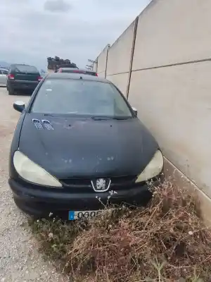 Автозапчастина б/у ПЕРЕДНІЙ БАМПЕР для PEUGEOT 206 FASTBACK (2A/C)  Посилання на OEM IAM   