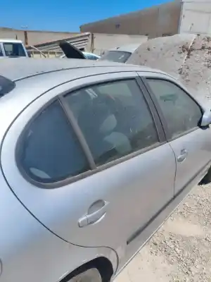 Автозапчастина б/у задне праве скло для seat toledo (1m2) toledo 1m2 посилання на oem iam 