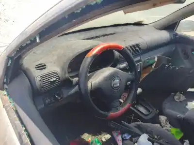 Автозапчастина б/у панель приладів для seat toledo (1m2) toledo 1m2 посилання на oem iam 