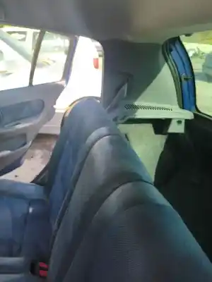 Автозапчасти б/у задний правый ремень безопасности за renault clio ii fase ii (b/cb0) k4j712 ссылки oem iam 