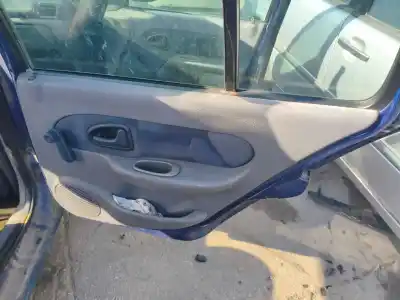 Автозапчасти б/у обивка задней правой двери за renault clio ii fase ii (b/cb0) k4j712 ссылки oem iam 