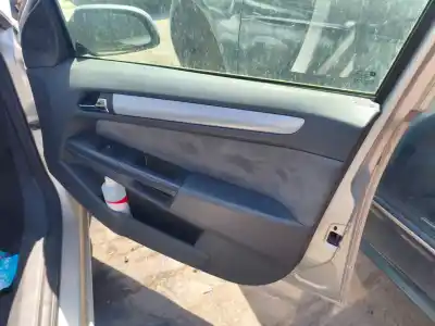 Gebrauchtes Autoersatzteil TÜRVERKLEIDUNG VORNE RECHTS zum OPEL ASTRA H BERLINA  OEM-IAM-Referenzen   