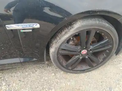 Автозапчастина б/у передній правий гальмівний супорт для jaguar xf ajv6d посилання на oem iam 