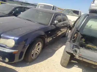 Автозапчасти б/у левая противотуманная фара за chrysler 300c (le/lx) m664 ссылки oem iam 