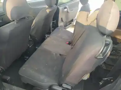 Автозапчастина б/у задні ліві сидідня для OPEL ZAFIRA A Y22DTR Посилання на OEM IAM   