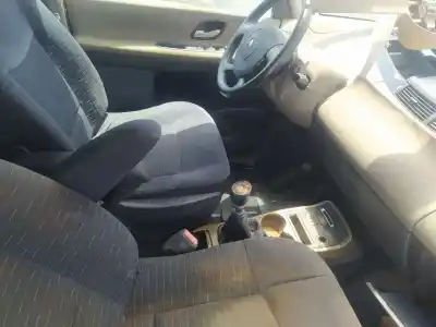 Peça sobressalente para automóvel em segunda mão sistema de áudio / rádio cd por renault espace iv (jk0/1_) 2.2 dci (jk0h) referências oem iam 