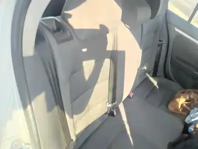 Автозапчастина б/у задні праві сидіння для VOLKSWAGEN GOLF V (1K1) 1.9 TDI Посилання на OEM IAM   
