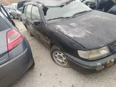 Pezzo di ricambio per auto di seconda mano Faro Anteriore Destro per VOLKSWAGEN PASSAT B5.5 VARIANT (3B6) 1.9 TDI Riferimenti OEM IAM   
