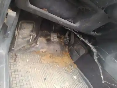 Автозапчасти б/у педаль газа за VOLKSWAGEN PASSAT B5.5 VARIANT (3B6) 1.9 TDI ссылки OEM IAM   