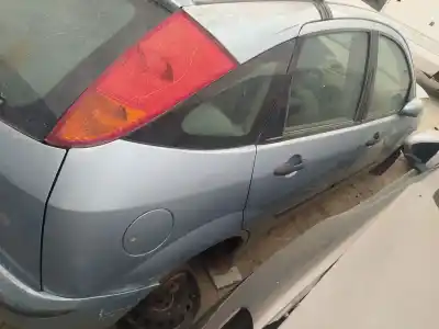 Автозапчасти б/у правый задний фонарь за FORD FOCUS BERLINA (CAK) D-C9DA ссылки OEM IAM   