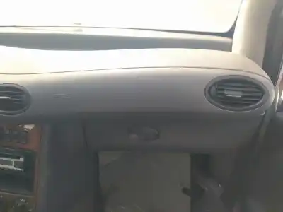 İkinci el araba yedek parçası ön Sag Hava Yastigi için MERCEDES CLASE A (W168) A 170 CDI (168.009, 168.109) OEM IAM referansları   