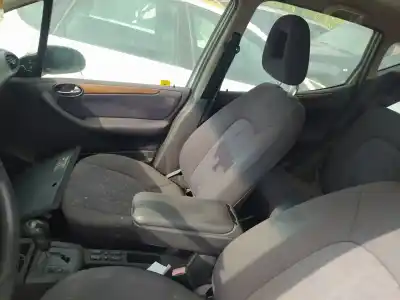 İkinci el araba yedek parçası Sag ön Koltuk için MERCEDES CLASE A (W168) A 170 CDI (168.009, 168.109) OEM IAM referansları   