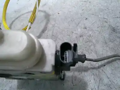Second-hand car spare part front right door lock for audi a3 (8l) atd oem iam references 8l1837016c  