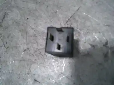Second-hand car spare part relay for audi a3 (8l) atd oem iam references 4d0907131  