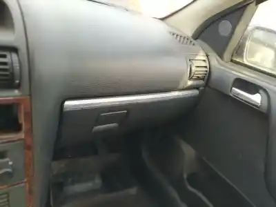 Автозапчастина б/у бардачок для OPEL ASTRA G SEDÁN (T98) 2.0 DTI 16V (F69) Посилання на OEM IAM   