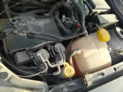 Автозапчастина б/у коробка передігрів для OPEL ASTRA G SEDÁN (T98) 2.0 DTI 16V (F69) Посилання на OEM IAM   