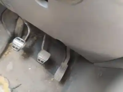Second-hand car spare part clutch pedal for mitsubishi colt cz3 berl. 5 (z30a) 3a91 oem iam references 