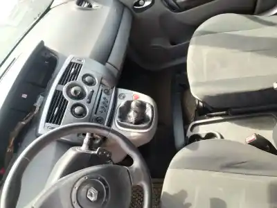 Автозапчастина б/у центральна консоль для renault scénic ii (jm0/1_) 1.5 dci (jm02, jm13) посилання на oem iam 