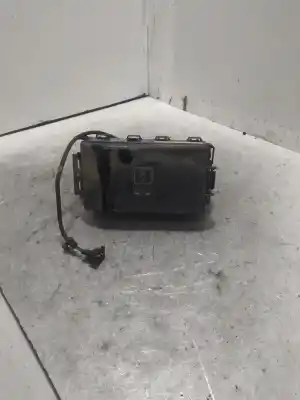 Second-hand car spare part fuse box unit for volkswagen passat b5.5 (3b3) 1.9 tdi oem iam references 