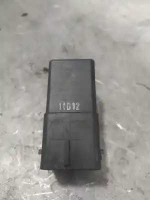 Second-hand car spare part relay for citroen c4 picasso i monospace (ud_) 1.6 hdi 110 oem iam references 51299065