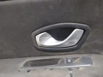 Pezzo di ricambio per auto di seconda mano MANIGLIA INTERNA POSTERIORE SINISTRA per RENAULT LAGUNA III BERLINA M9R802 Riferimenti OEM IAM 806700006R  