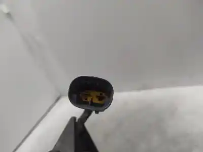 Автозапчасти б/у электрический вентилятор радиатора кондиционера воздуха за renault twingo iii h4d 400 ссылки oem iam 214812232r  