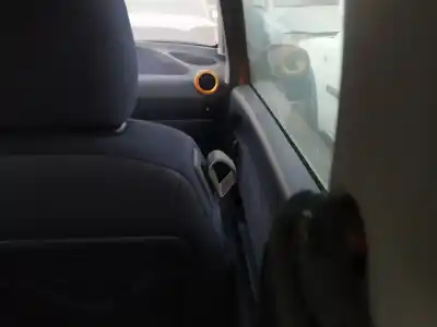 Автозапчасти б/у правый передний ремень безопасности за peugeot 1007 (km_) 1.4 hdi ссылки oem iam 
