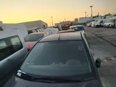 İkinci el araba yedek parçası ÖN CAM için FORD FIESTA (CBK)  OEM IAM referansları   
