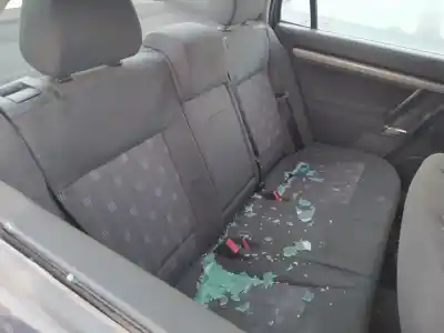 Автозапчасти б/у сиденья задние справа за opel vectra c (z02) 2.0 dti 16v (f69) ссылки oem iam 