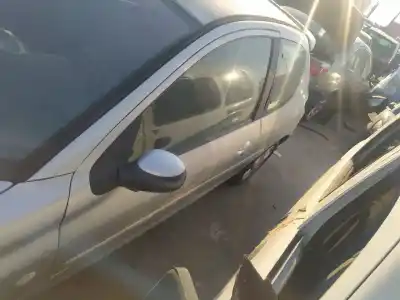 Автозапчастина б/у замок передніх дверей лівий для PEUGEOT 206 G-KFW Посилання на OEM IAM   