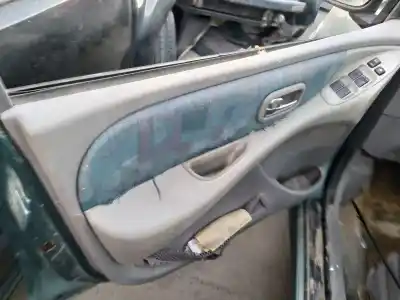 Автозапчастина б/у оббірка передніх дверей ліва для nissan almera tino (v10m) qg18de посилання на oem iam 